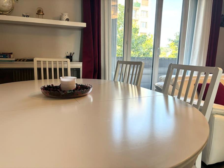 Appartement Confort Avec Balcon - Champigny Kültér fotó