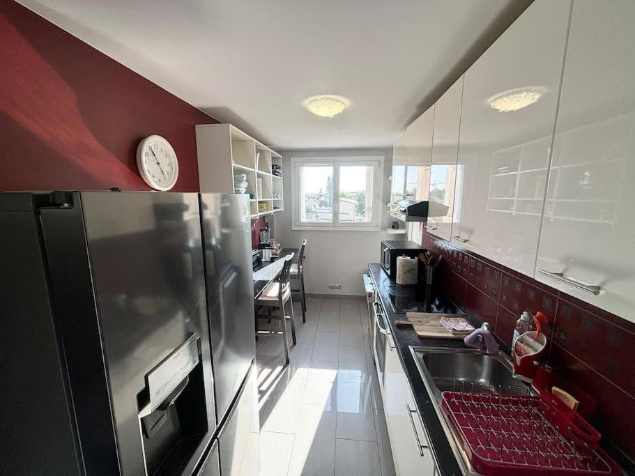 Appartement Confort Avec Balcon - Champigny Kültér fotó